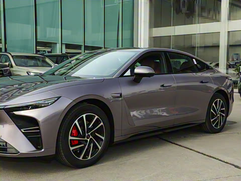 2025�� ���� Plus ��������