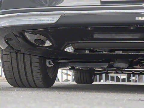 2023�� 735Li ������װ