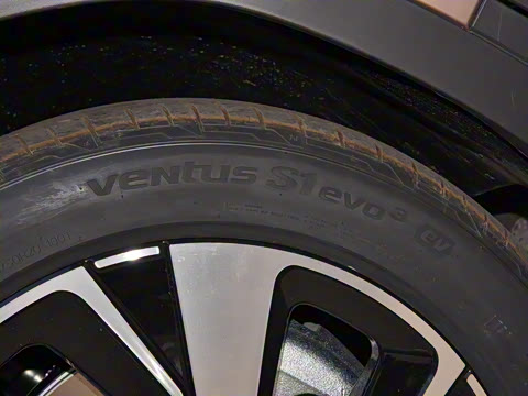 2022�� ������������