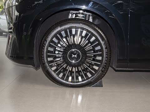 2025�� ���� 650������ Max