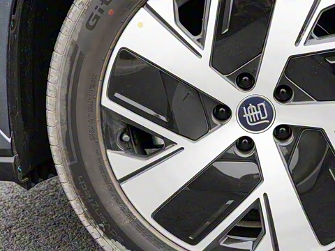 2025�� EV 670KM�����״�������