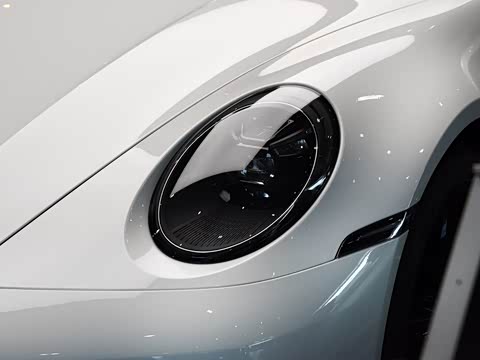 2020�� Carrera 3.0T