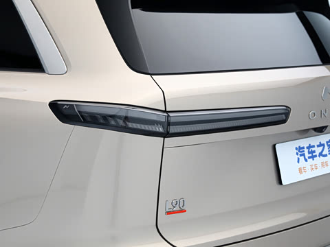 2025�� Ultra ������