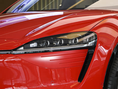 2025�� ���� 251km Pro