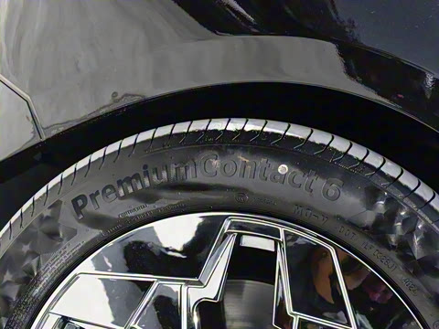 2025�� 2.0T �����