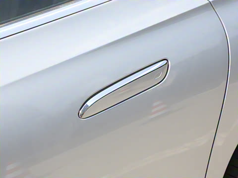 2025�� �Ŀ� E 300 L ʱ����