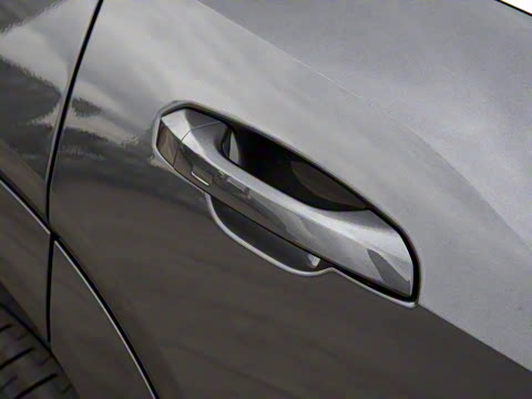 2021�� 50 quattro ������