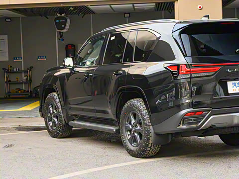 2025�� 700h OVERTRAIL�쾳��