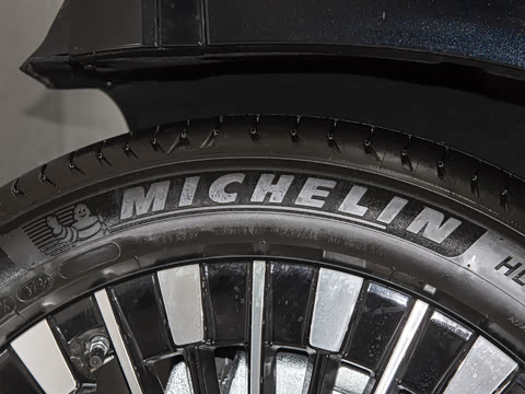 2025�� ���� 650������ Max