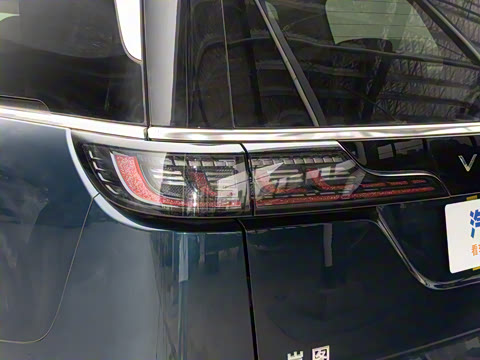 2025�� EV ����׿Խ������