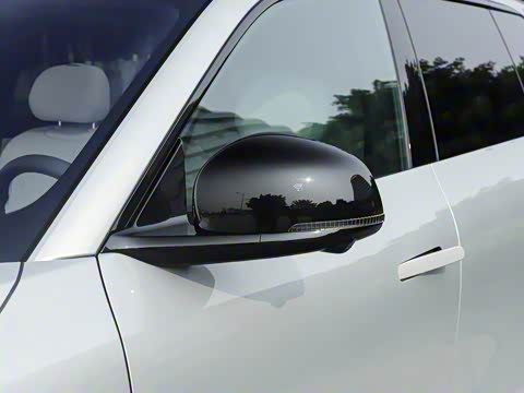 2025�� 215�콢PLUS