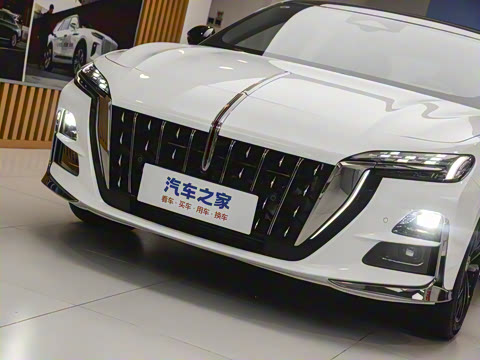 2025�� 2.0T ���а�