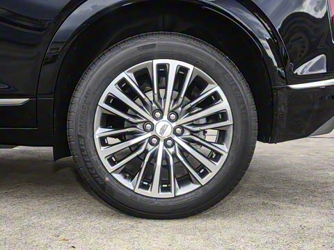 2025�� 2.0T �󶼻���