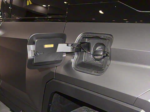 2025�� ���̻�����