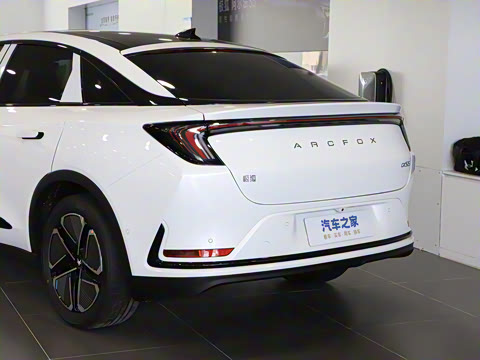 2025�� 735MAX 160kW