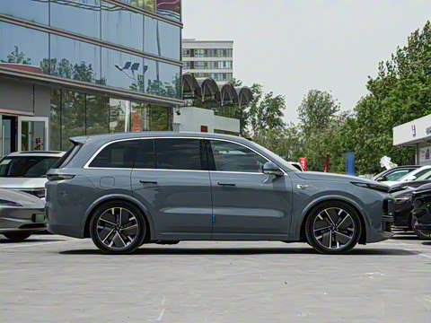 2025�� Max ���ܻ��°�