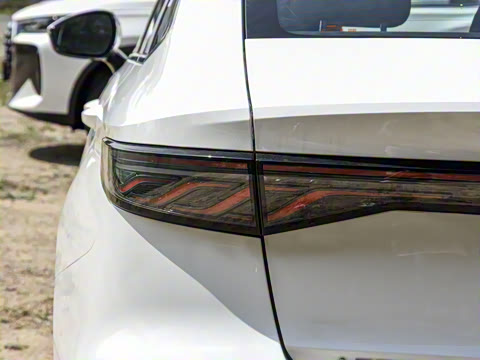 2025�� 1.6T DCT ������