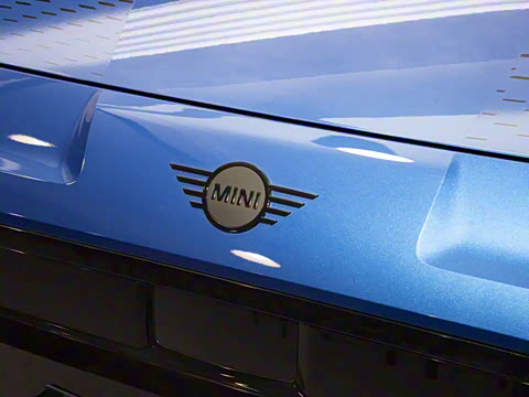 2025�� JOHN COOPER WORKS