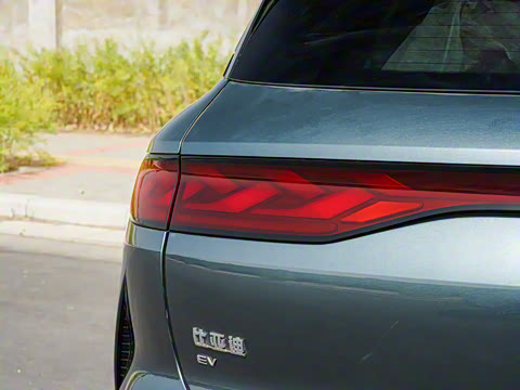 2025�� EV 670KM�����״�������