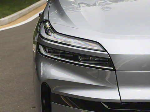 2025�� Max ������