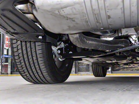 2022�� xDrive M50i