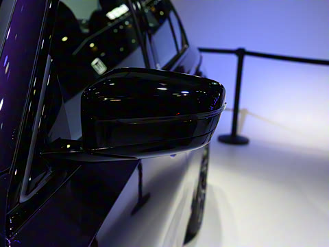 2025�� 330i 50����������