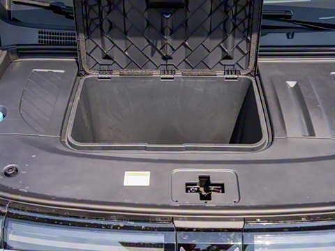 2025�� EV �������Ǭ����