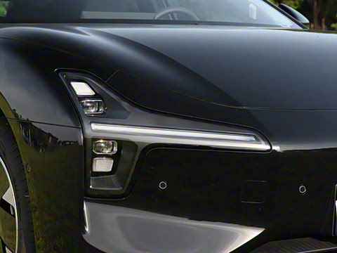 2025�� 600 �������� Max