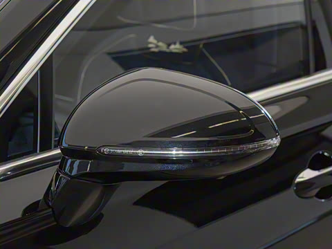 2024�� 4.0T V8 Mulliner