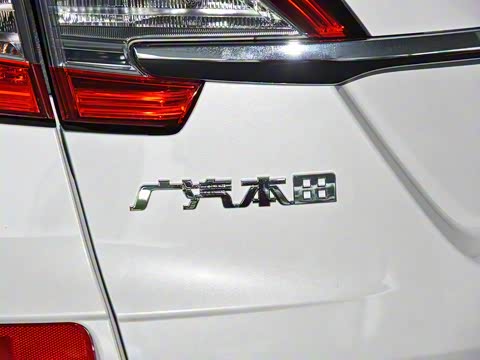 2019�� 240TURBO ������Ӣ��