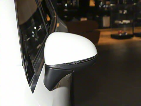 2025�� �Ŀ� GLC 260 L 4MATIC ������