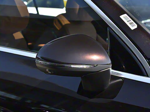 2025�� �Ŀ� GLC 260 L 4MATIC ������