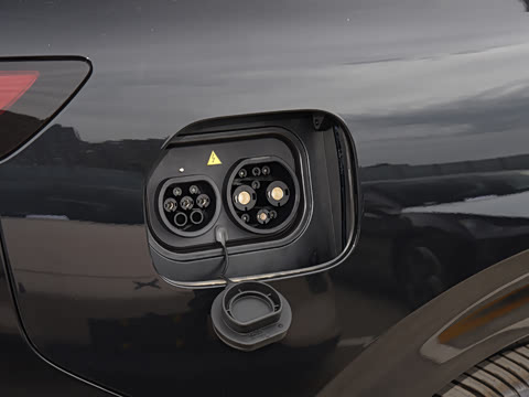 2025�� 725 �������� Max