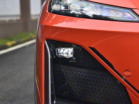 2025�� 215Max ��ΪǬ���Ǽ�ADS SE���̰�