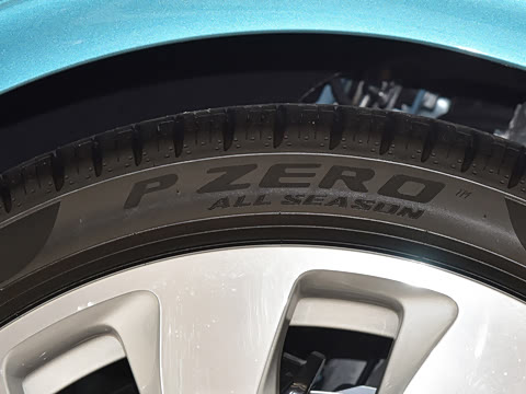 2024�� GT V8 Edition 8