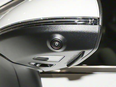 2025�� �Ŀ� GLC 260 L 4MATIC ������