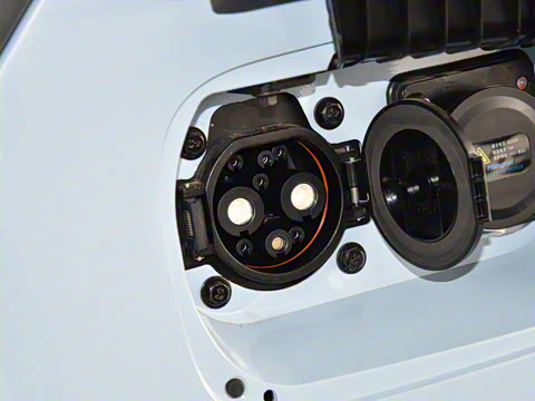 2024�� �Ŀ� �ഺ�� 251km �氮�� 25.05kWh