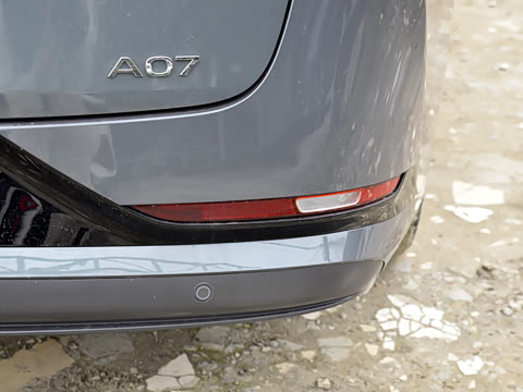 2025�� �������̰� 140��Ӣ��