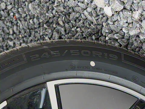 2025�� 501KM ����Max��