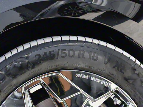 2025�� 2.0T �����