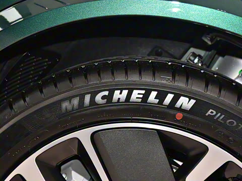 2025�� Pro ���ܻ��°�