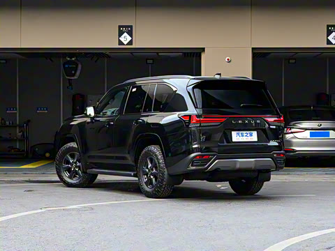 2025�� 700h OVERTRAIL�쾳��