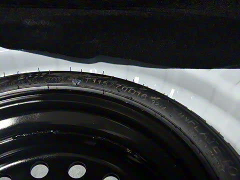 2022�� 1.5L �ֶ�С��