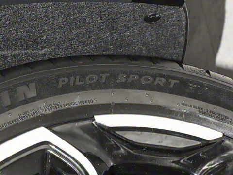 2025�� 725 �������� Max �콢��