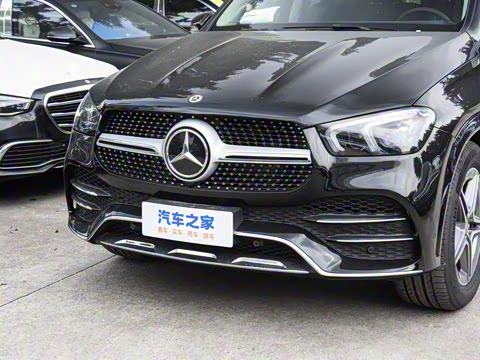 2023�� GLE 450 4MATIC ������