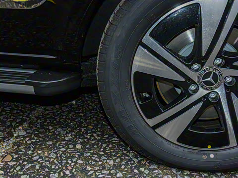 2025�� 2.0T ʢ��