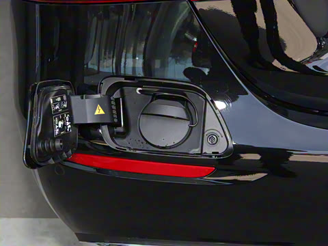 2022�� �Ŀ�� E 350 e L ���ʽ��϶����γ�