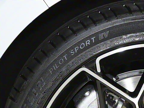 2025�� �����Ǽݰ� 75kWh