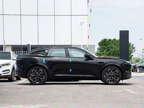 2025�� Max ���������