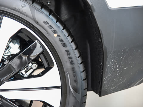 2023�� ��������